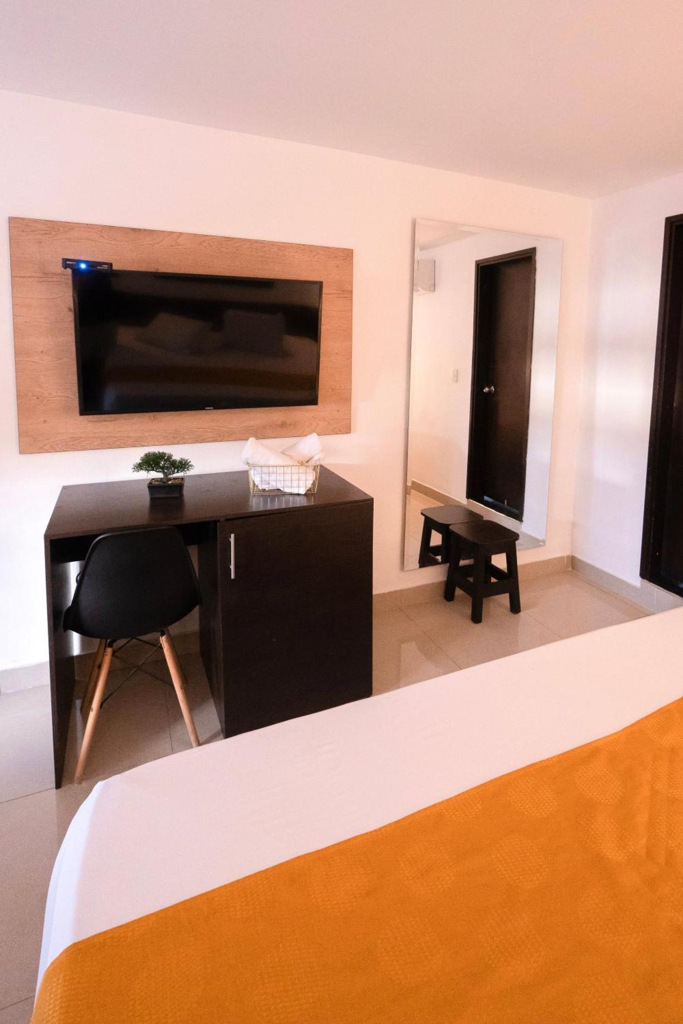 Sixth House Suite Cali Ngoại thất bức ảnh