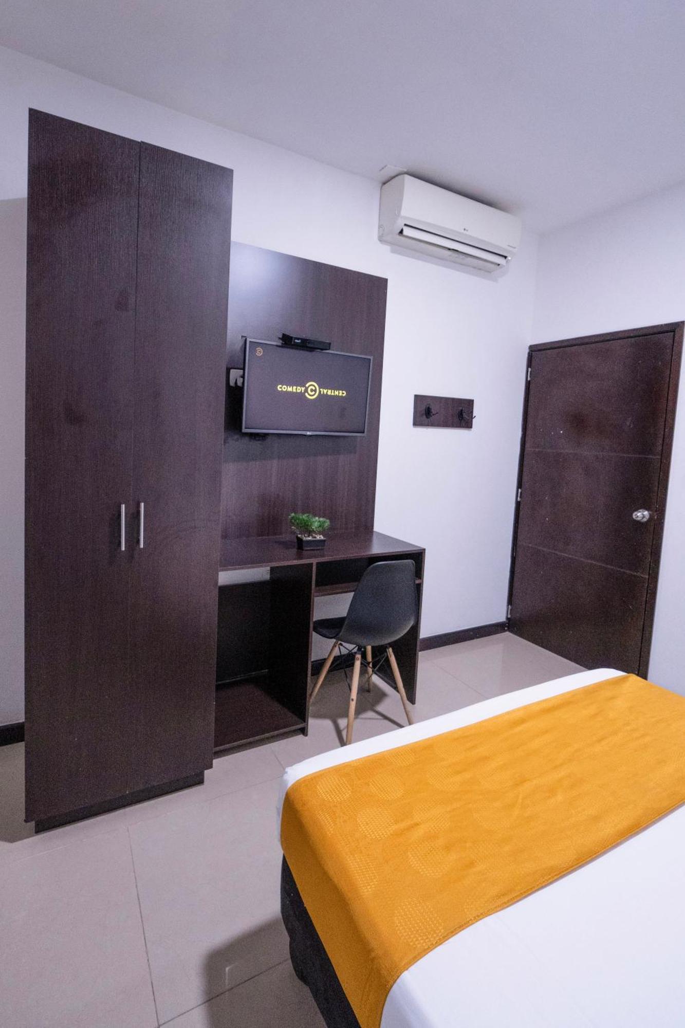Sixth House Suite Cali Ngoại thất bức ảnh