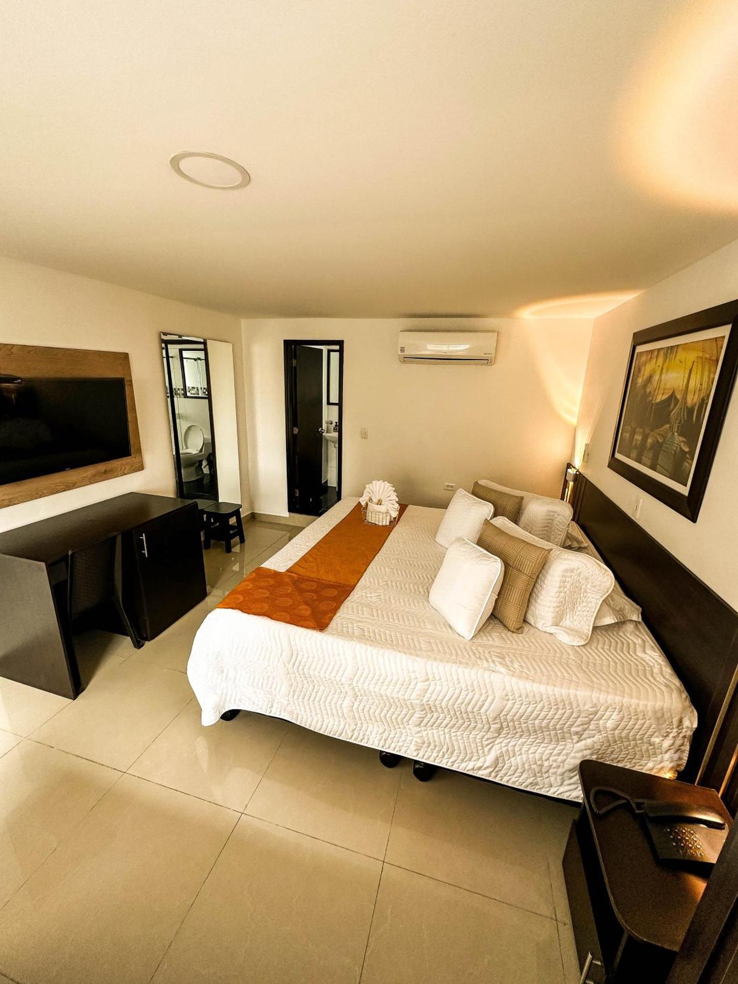 Sixth House Suite Cali Ngoại thất bức ảnh
