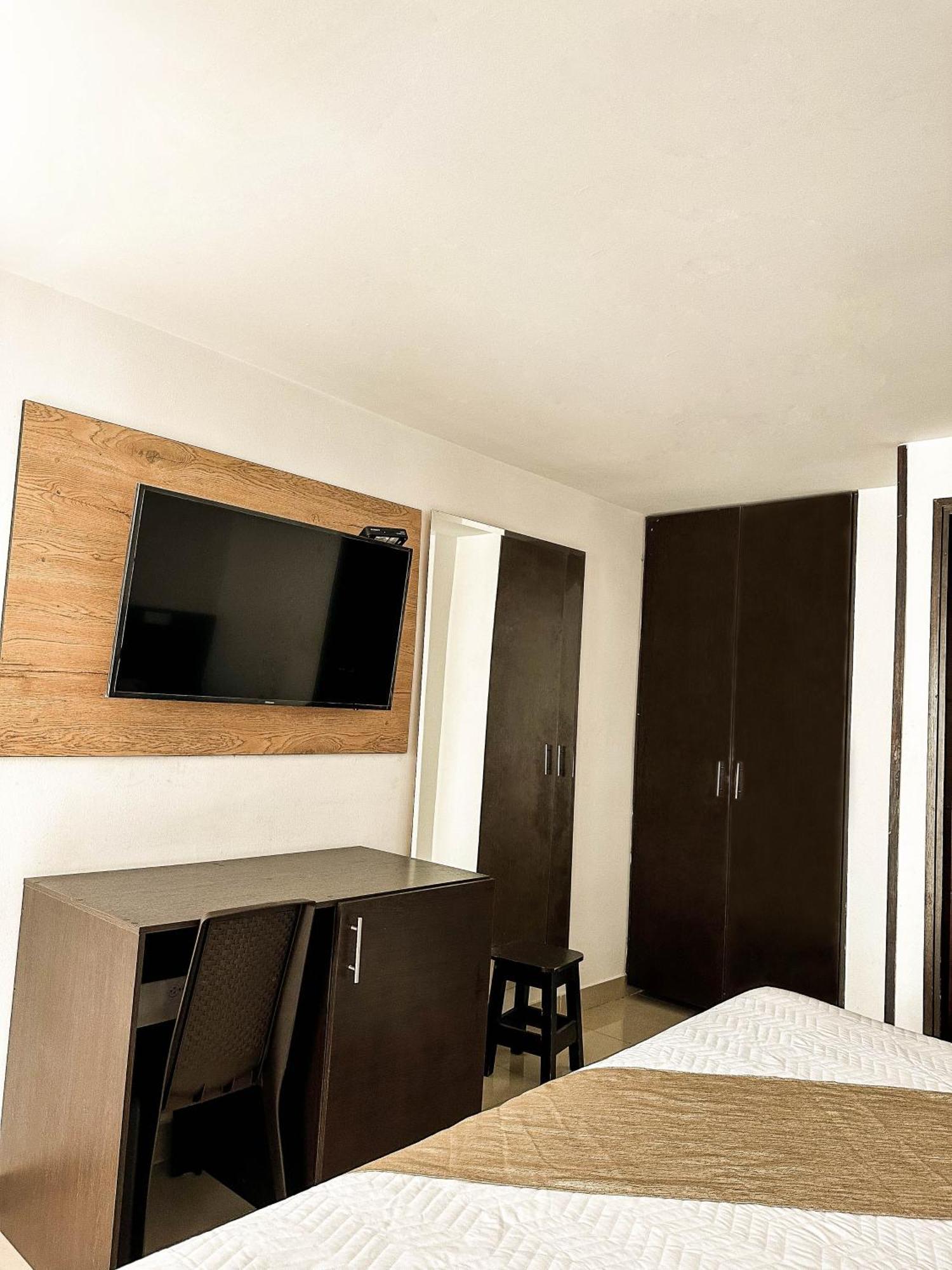 Sixth House Suite Cali Ngoại thất bức ảnh
